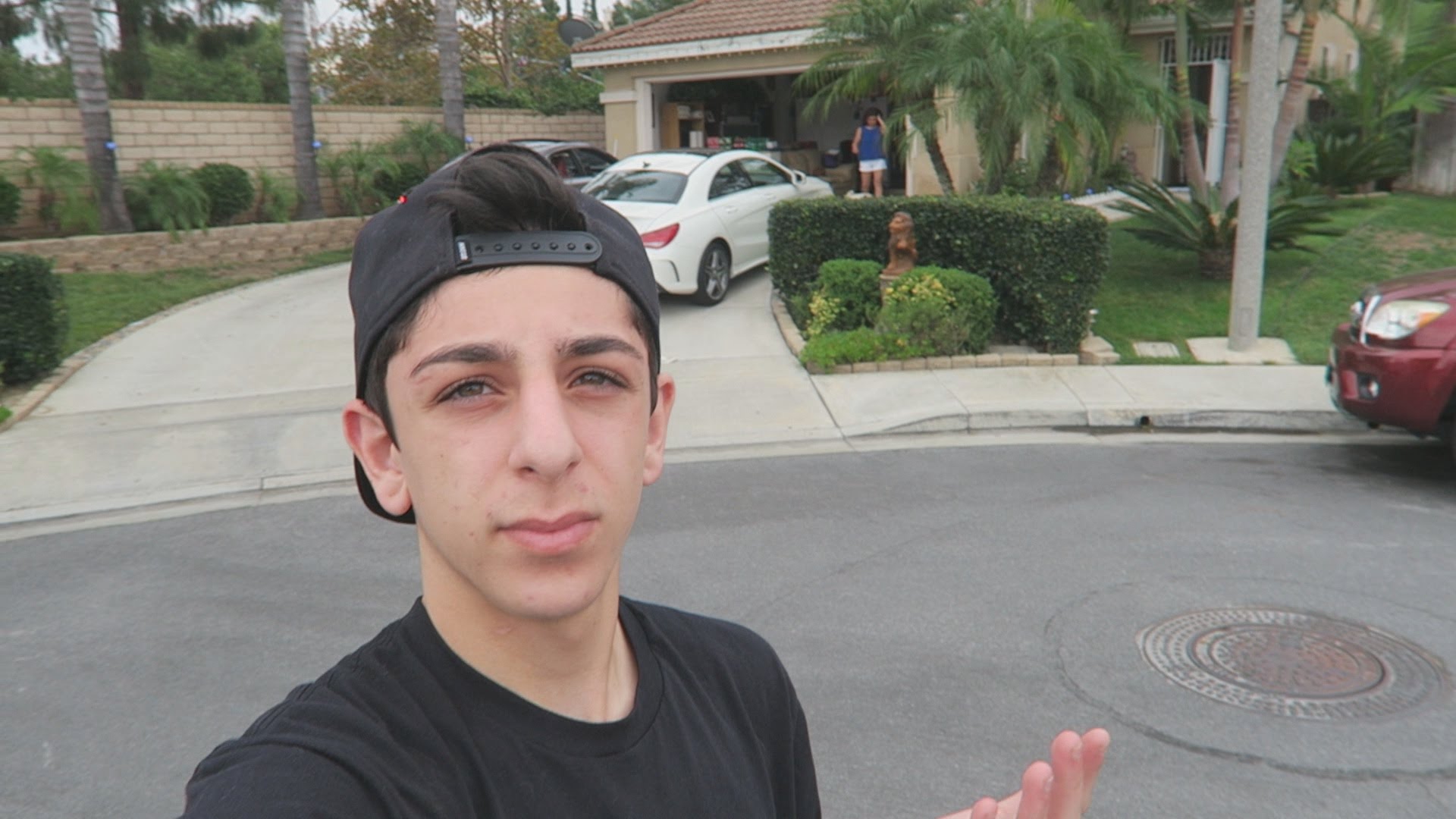 Read more about FaZe Rug: Real Name, Wedding, Brother, Parents, Nationality...